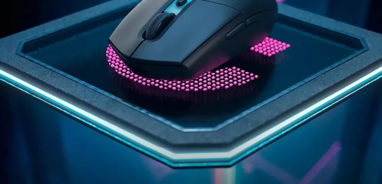 Logitech G305 X SUPERLIGHT: 61 gramos, 130 horas y menos de 80 euros