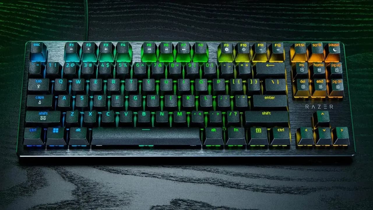 Razer Huntsman V3 HE TKL 8KHz: el teclado magnético que apunta al jugador competitivo